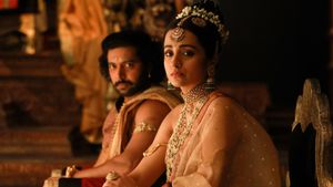 Ponniyin Selvan: Part Two's poster