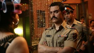 Talaash: The Answer Lies Within's poster