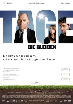 A Family of Three's poster