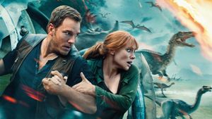 Jurassic World: Fallen Kingdom's poster