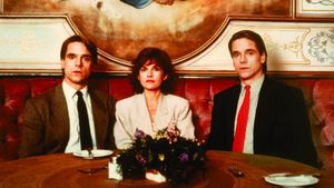 Dead Ringers's poster