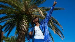 The Beach Bum's poster