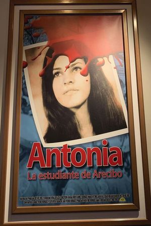 Antonia, la estudiante de Arecibo's poster