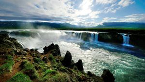 Iceland: On Top of the World's poster