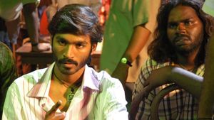 Pudhu Pettai's poster