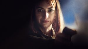 Rose's War's poster