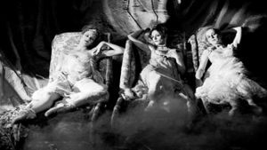 Dracula: Pages from a Virgin's Diary's poster