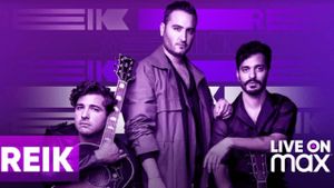 Reik: Live on Max's poster