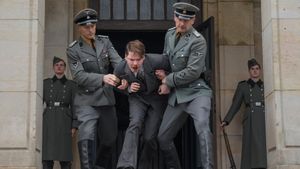 Alone in Berlin's poster