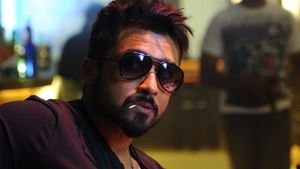 Anjaan's poster