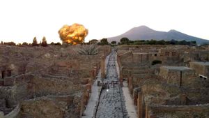 Bombing Pompeii's poster