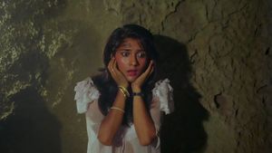 Tahkhana's poster