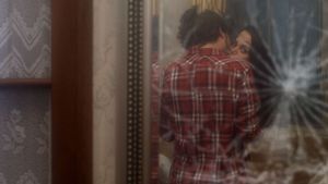 Ghosting Gloria's poster