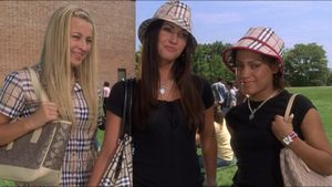 Confessions of a Teenage Drama Queen's poster