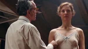 Phantom Thread's poster