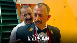Karakomik Filmler: 2 Arada's poster