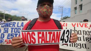 Ayotzinapa en mí's poster