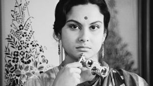 Charulata's poster