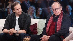 TV4:s Nyårskarameller 2024's poster
