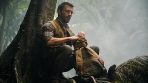 Jurassic World: Rebirth's poster