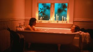 Heavenly Creatures's poster