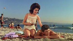 Muscle Beach Party's poster