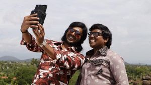 Mundasupatti's poster