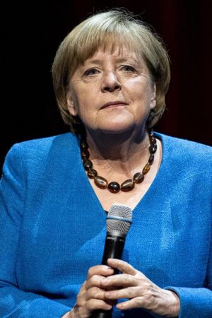 Angela Merkel im Gespräch's poster