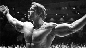 Pumping Iron's poster
