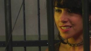 Werewolf in a Women's Prison's poster
