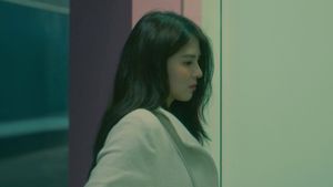 Heavy Snow's poster