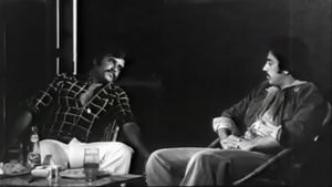 Aval Appadithaan's poster