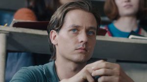 Never Look Away's poster