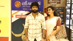 Family Padam's poster