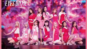 IZ*ONE - 1ST CONCERT IN JAPAN [EYES ON ME]'s poster