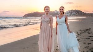 Destination Wedding's poster