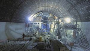 Le tunnel du Gothard : un géant sous les Alpes's poster