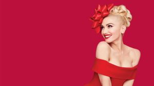 Gwen Stefanie | You Make It Feel Like Christmas's poster