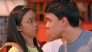 Loving in Tandem's poster