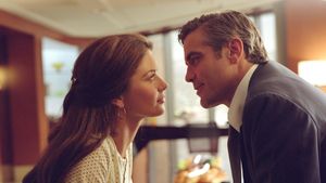 Intolerable Cruelty's poster