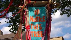 The Happy Man Tree's poster
