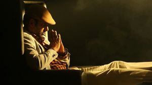 Thupparivaalan's poster
