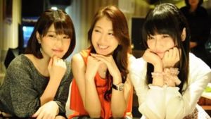 W: Futatsu no kao wo motsu onnatachi's poster