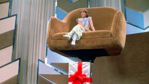 The Incredible Shrinking Woman's poster