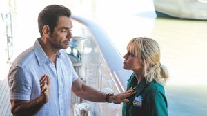 Overboard's poster