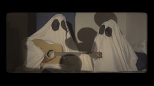 Two Little Ghosts's poster