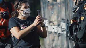 American Selfie: One Nation Shoots Itself's poster