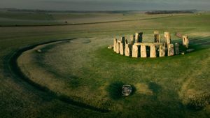 Stonehenge: Decoded's poster