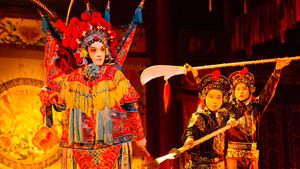 Enter the Forbidden City's poster