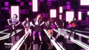 Anna Kendrick Goes K-Pop with F(x)'s poster